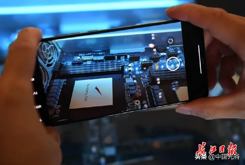 實際算力需求超過200P，武漢人工智算中心建設運營速度全國領先