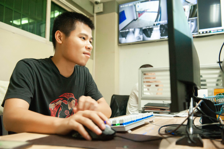 it運(yùn)維技術(shù)_it運(yùn)維服務(wù)管理流程_it專業(yè)linux系統(tǒng)網(wǎng)絡(luò)運(yùn)維講師個人介紹