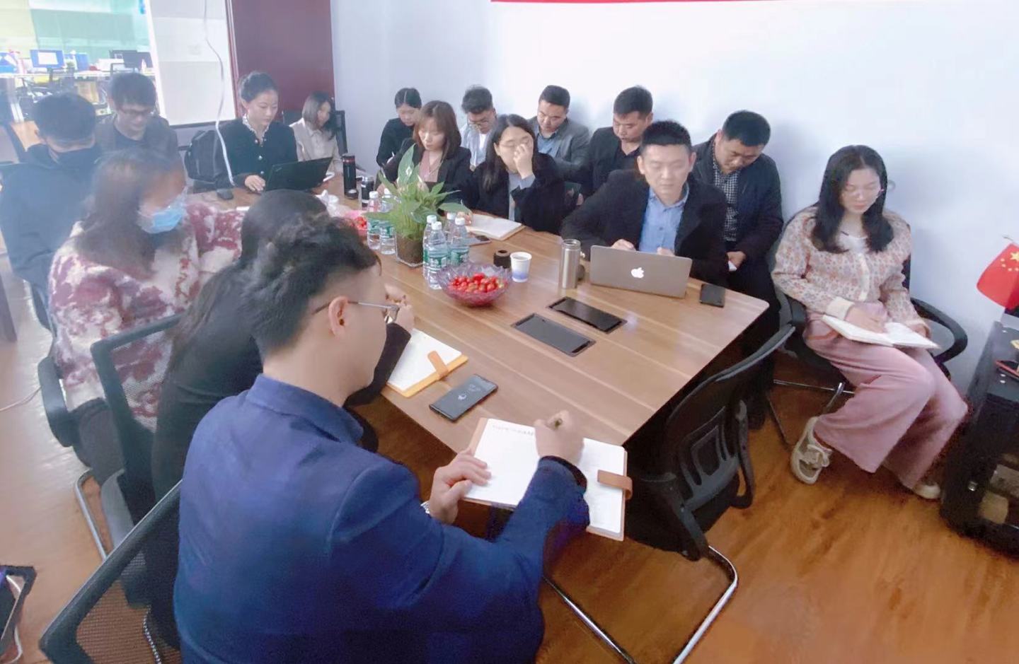 外包公司進(jìn)入公司沒(méi)進(jìn)項(xiàng)目_外包簡(jiǎn)歷寫公司寫外包還是客戶方_pc外包公司