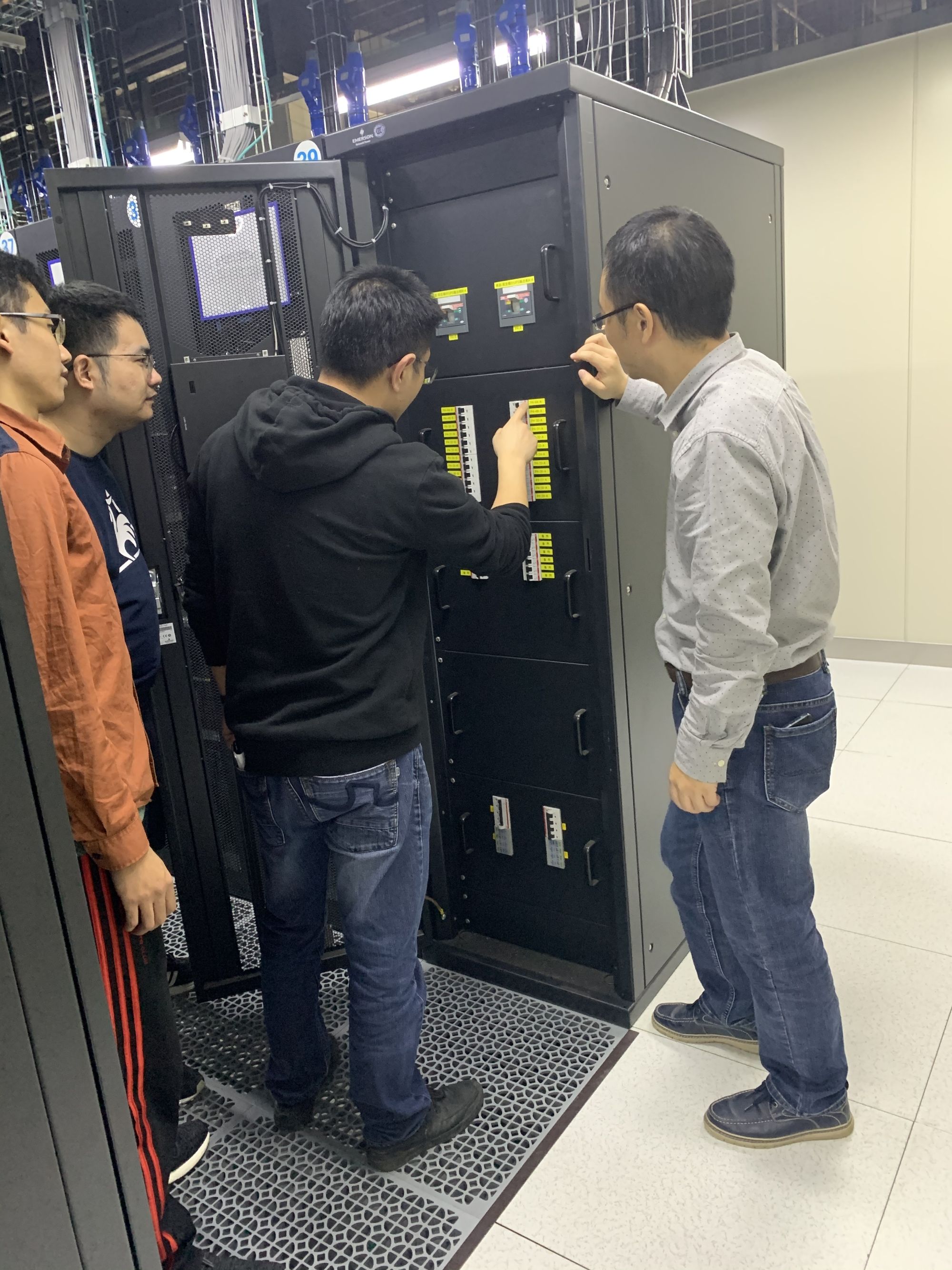 外包公司it運(yùn)維職位嗎?_it運(yùn)維外包解決方案_服務(wù)器運(yùn)維外包